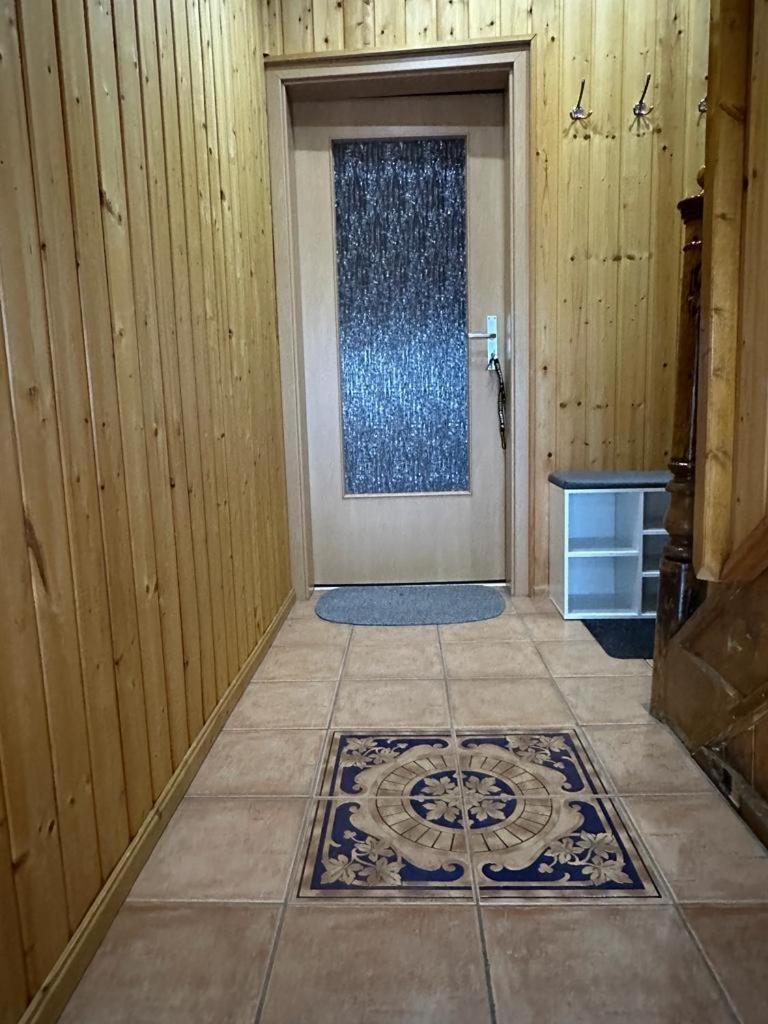 Christels Ferienwohnung 2 In Thale Mit Ueberdachter Terrasse, Kueche Mit Tv & Geschirrspueler Kültér fotó