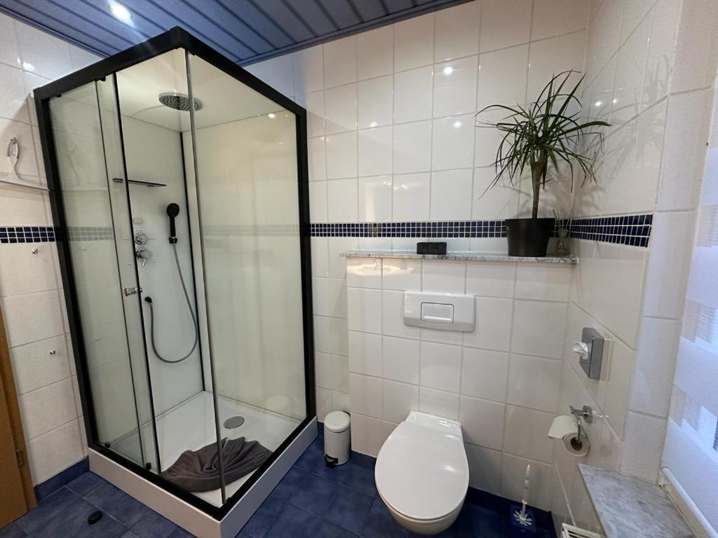 Christels Ferienwohnung 2 In Thale Mit Ueberdachter Terrasse, Kueche Mit Tv & Geschirrspueler Kültér fotó